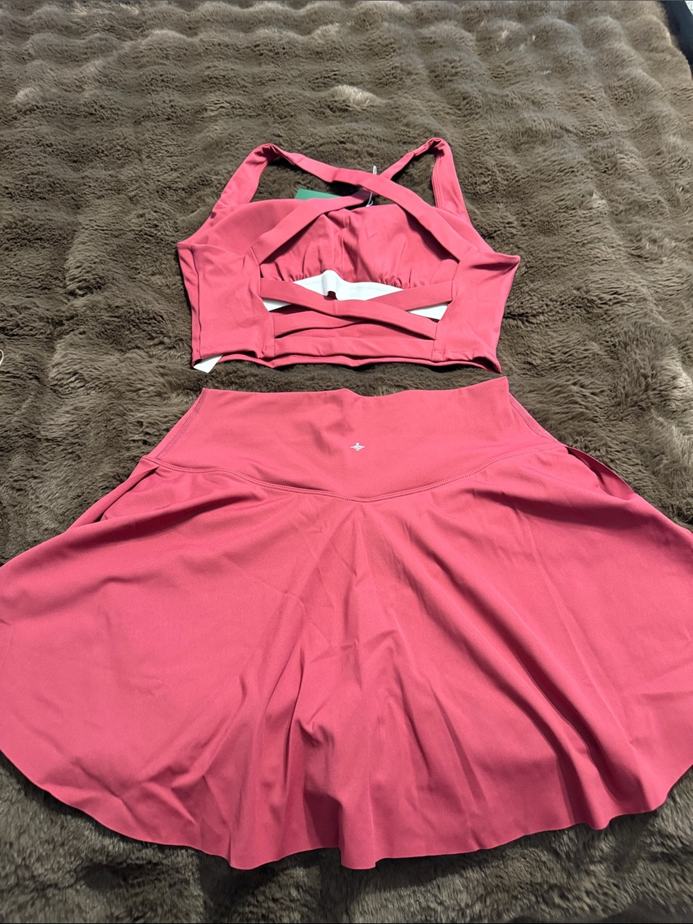 HALARA Rose-Coral Crossback Sports Bra with Matching Active Skort - Picture 9 of 9